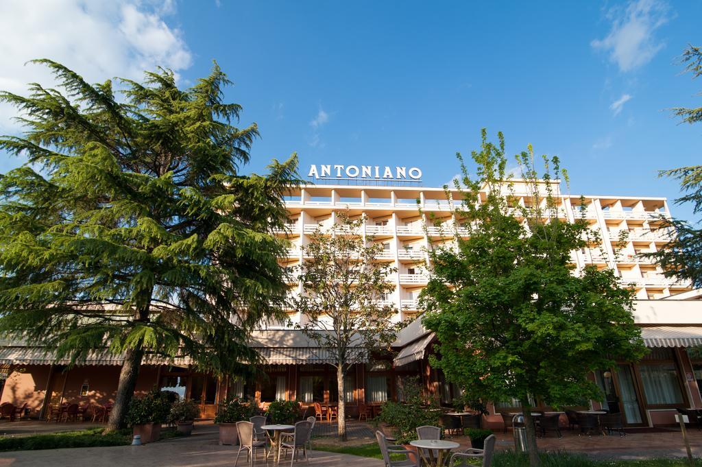 Hotel Terme Antoniano Montegrotto Terme Exteriör bild