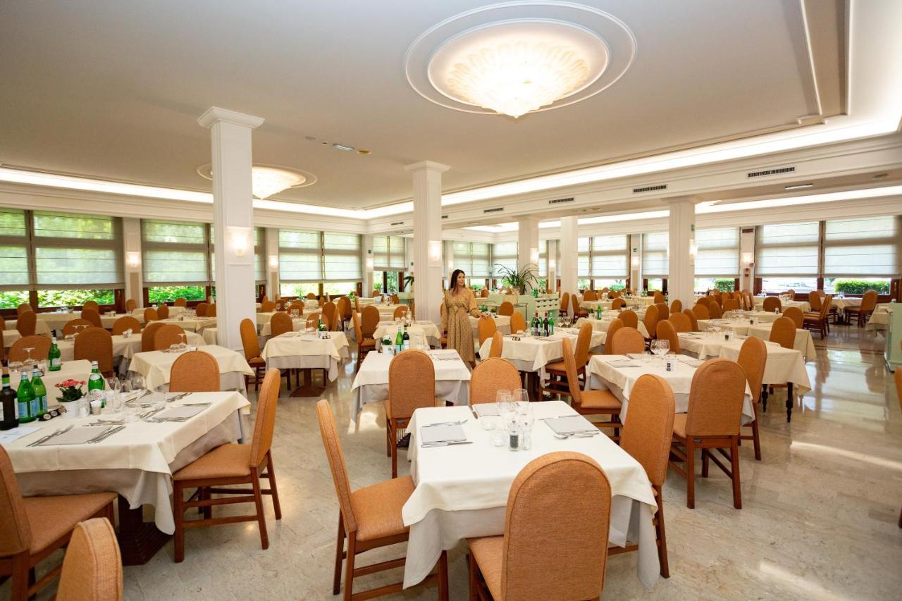 Hotel Terme Antoniano Montegrotto Terme Exteriör bild