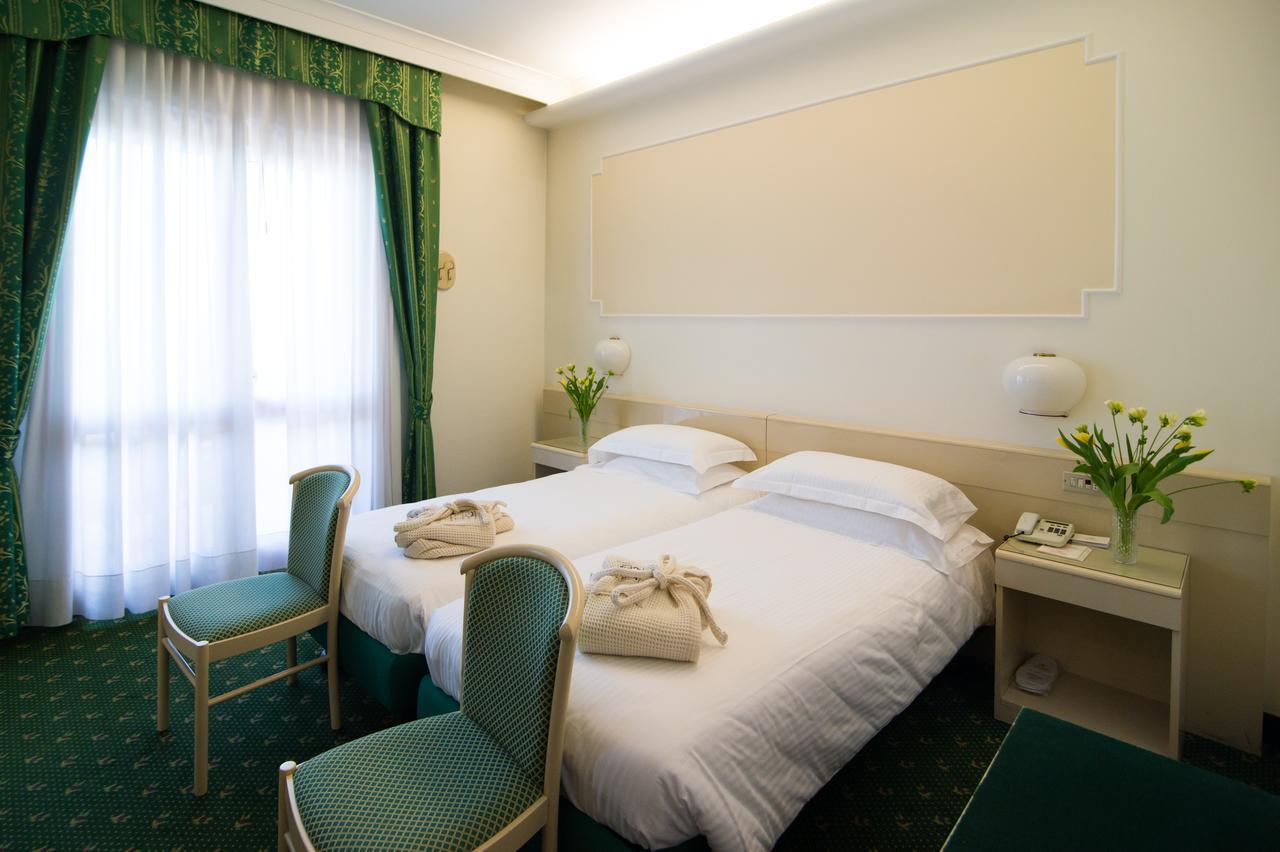 Hotel Terme Antoniano Montegrotto Terme Exteriör bild