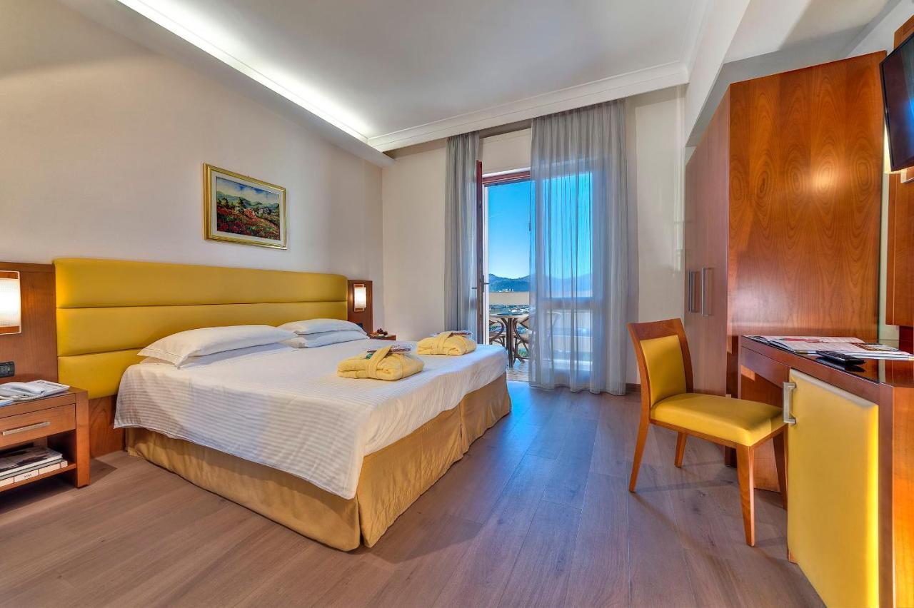 Hotel Terme Antoniano Montegrotto Terme Exteriör bild
